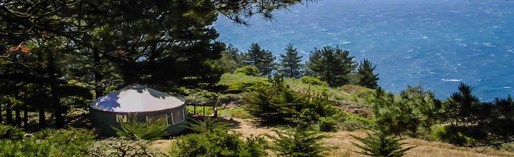 Image of a luxurious yurt.